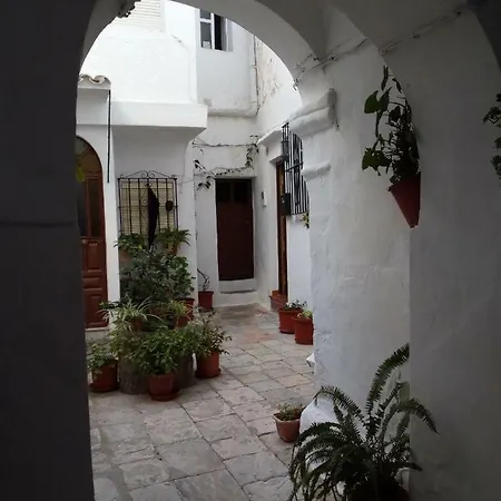La Del Alfiz